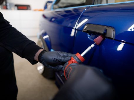 Poliermaschine, Türgriff, Außenaufbereitung